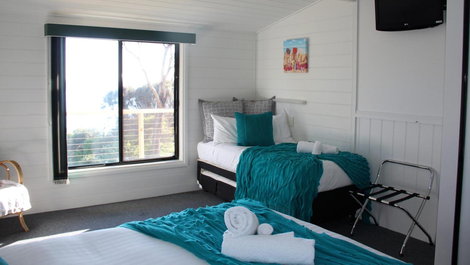 Kingfisher Cottage Beachfront At The Binalong Bay מראה חיצוני תמונה
